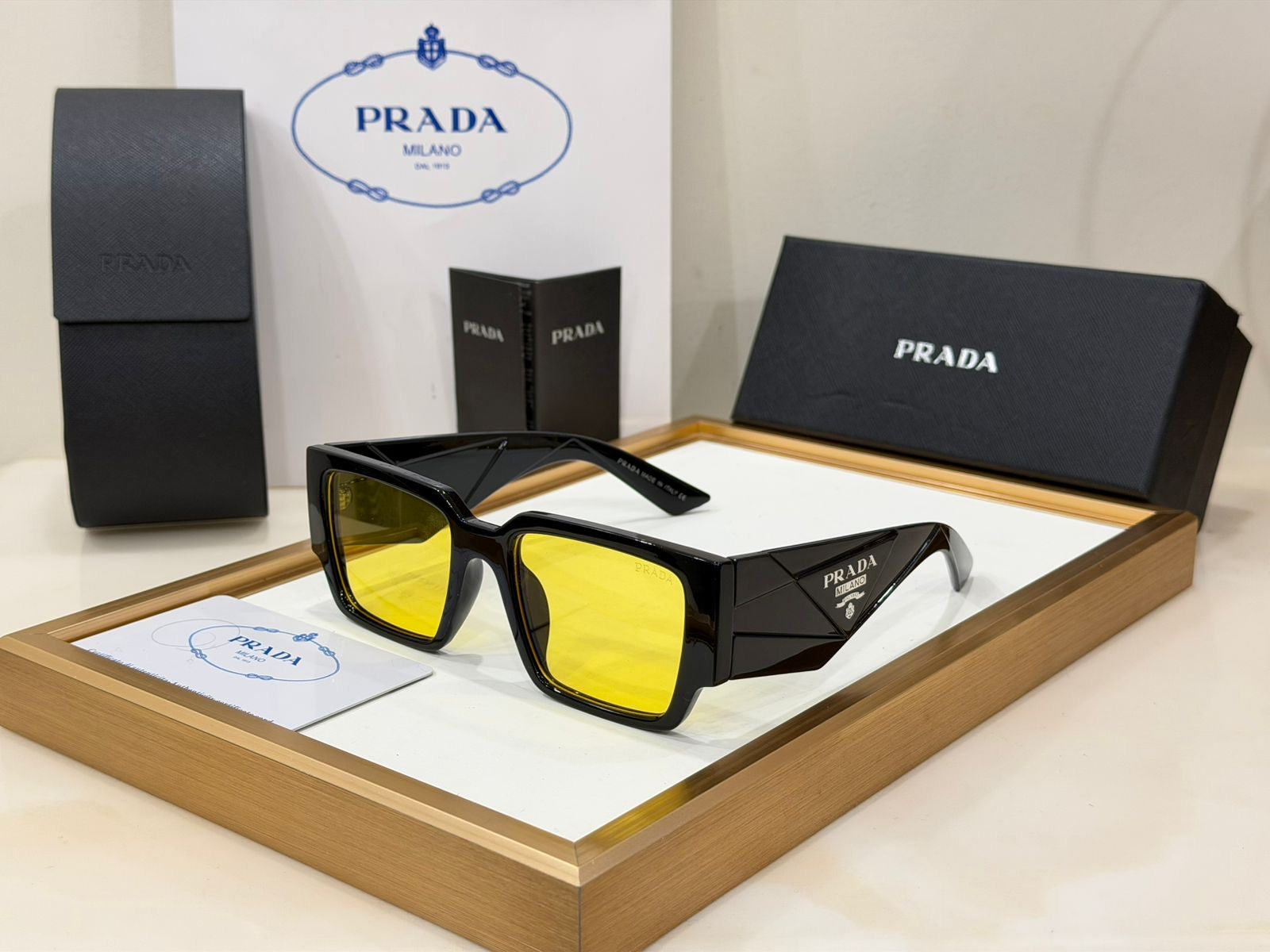 Prada-PR 09ZS