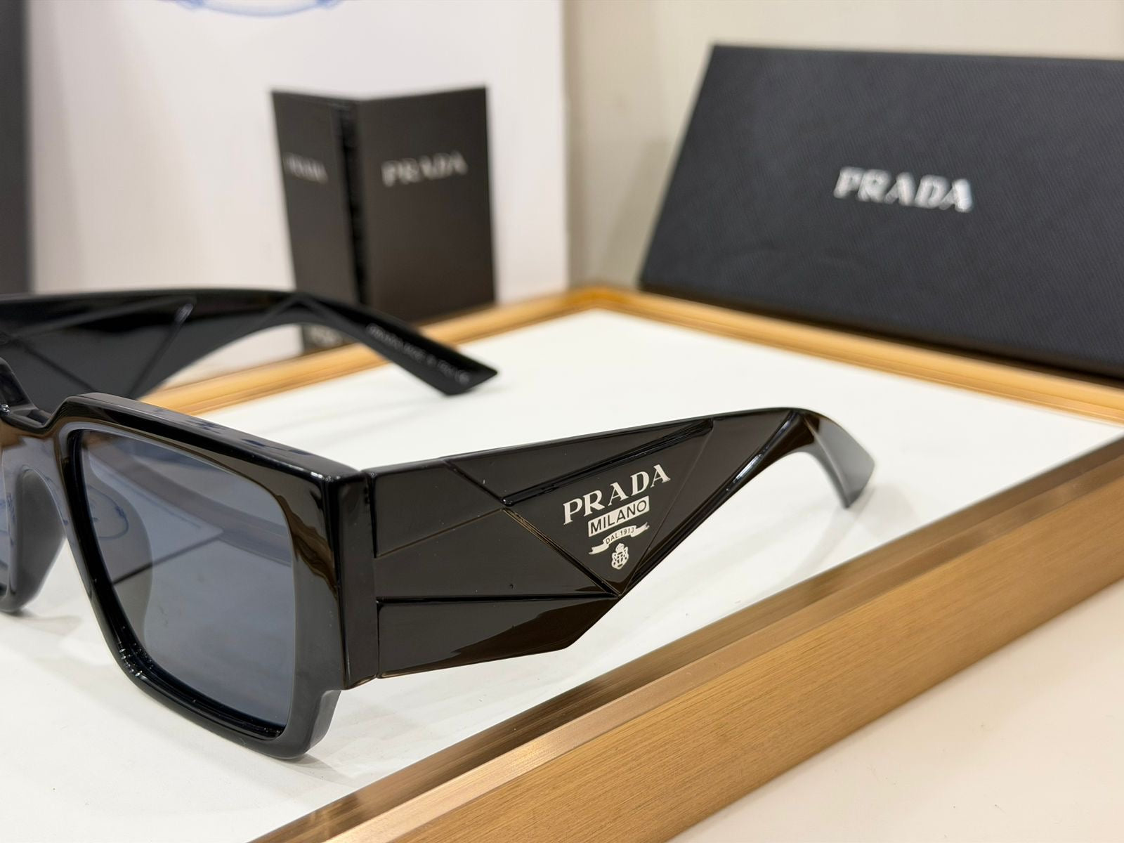 Prada-PR 09ZS