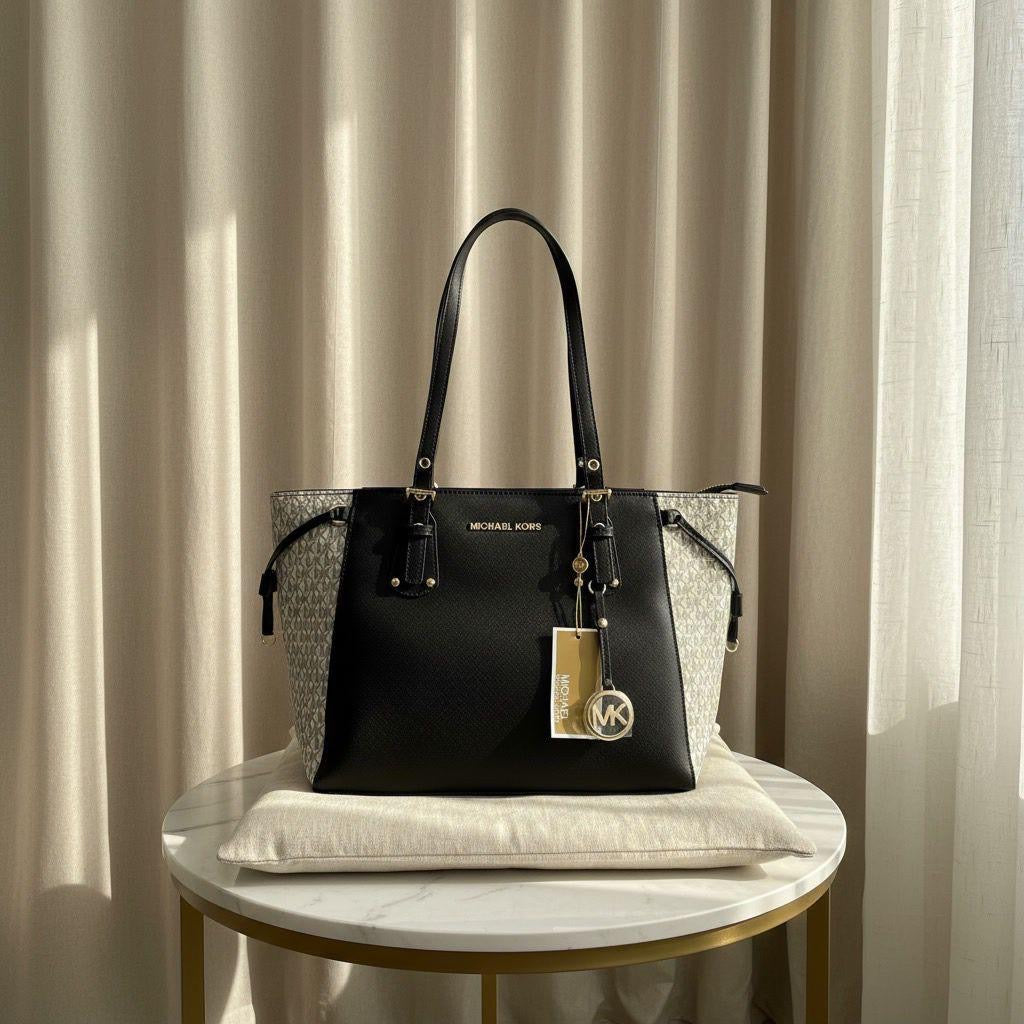 Michael Kors Voyager Tote